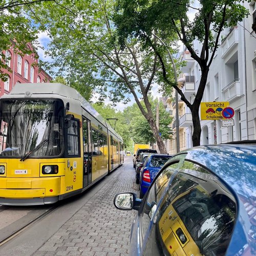 Bild von der verheerenden Verkehrssituation in der Siegfriedstraße